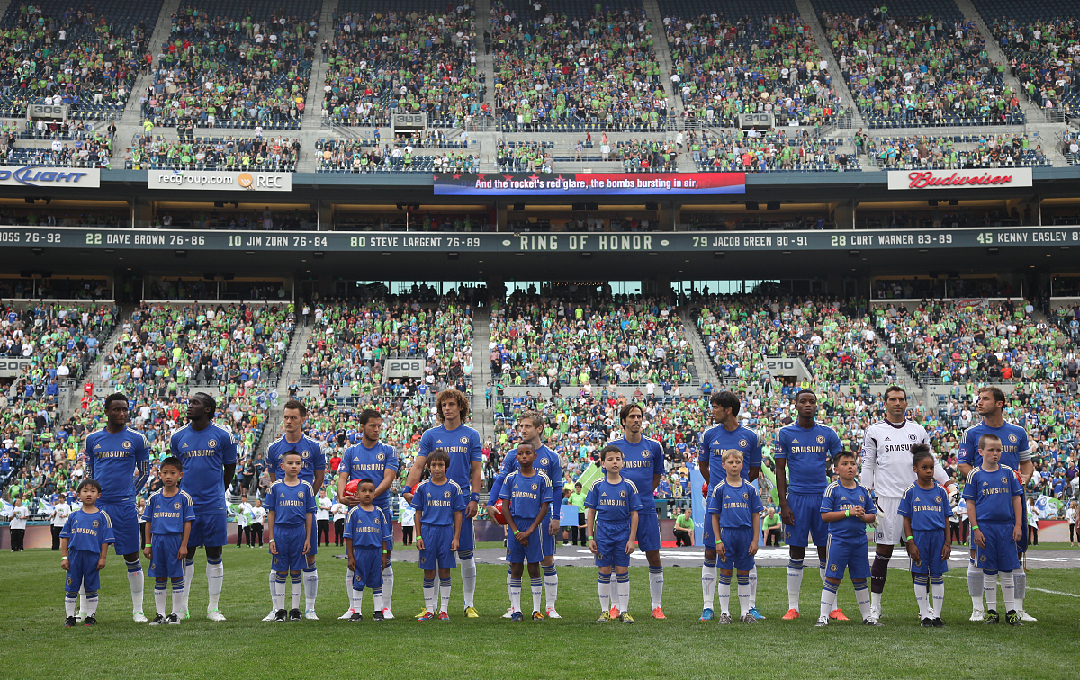 爱游戏官方入口-精彩足球对决引发球迷热议，成为焦点话题