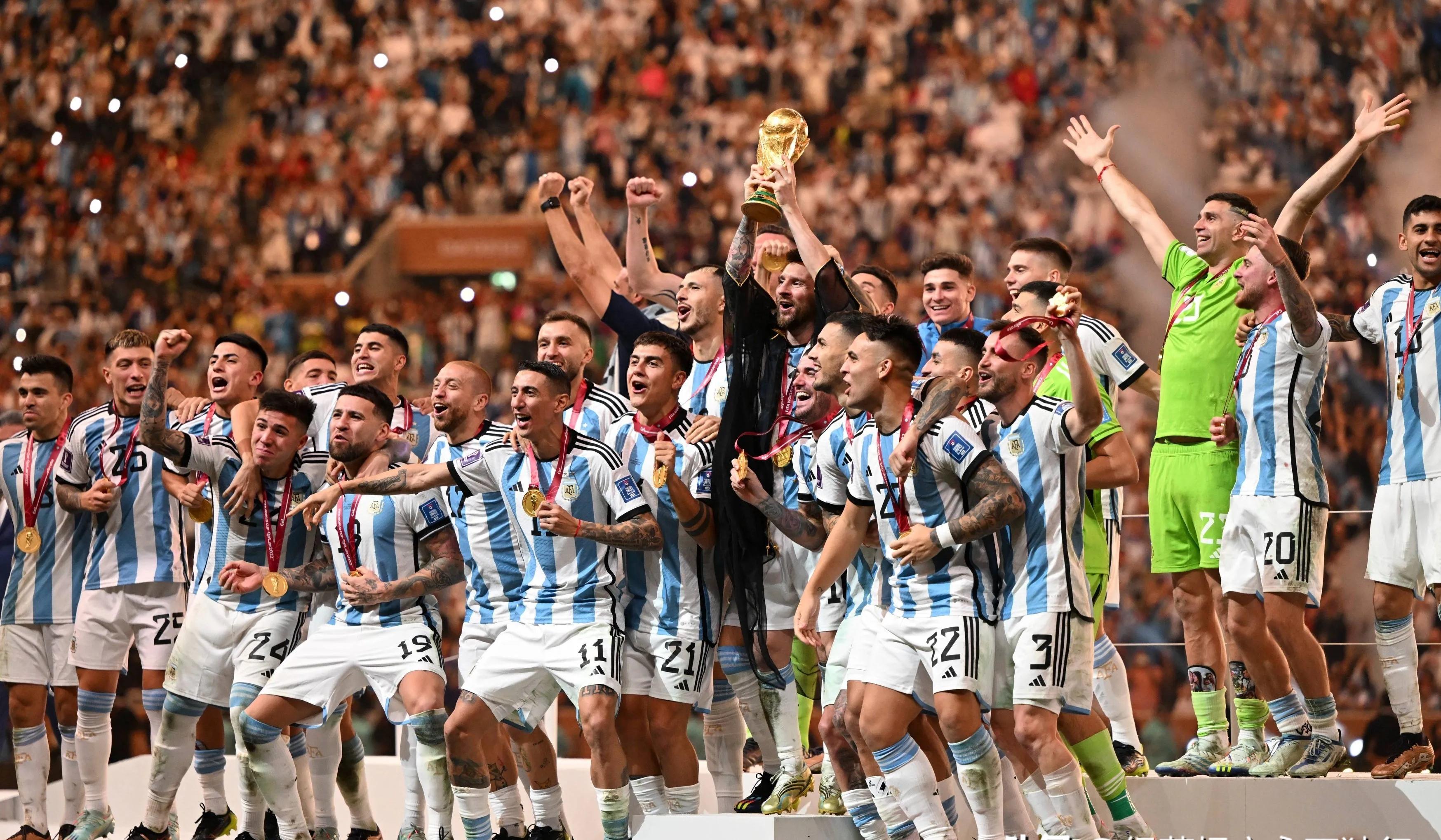 美洲足球精锐球队抵达阿根廷、展开激烈角逐 美洲足球精锐球队抵达阿根廷、展开激烈角逐