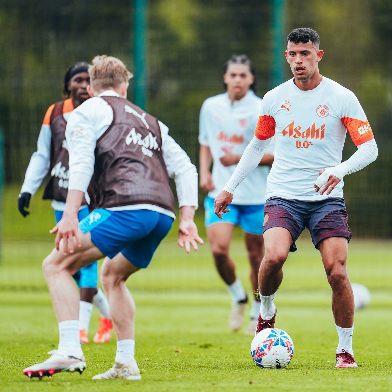 包含捷列瓦对阵马尔默,双方展开对决的词条 包含捷列瓦对阵马尔默,双方展开对决的词条