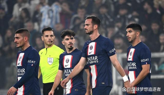 包含巴黎签约新球员，强化阵容备战下一场比赛的词条