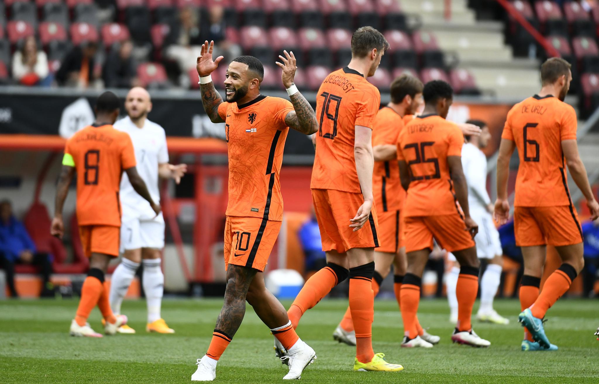 格鲁吉亚与阿根廷大比分战平,两队飙分的简单介绍 格鲁吉亚与阿根廷大比分战平,两队飙分的简单介绍