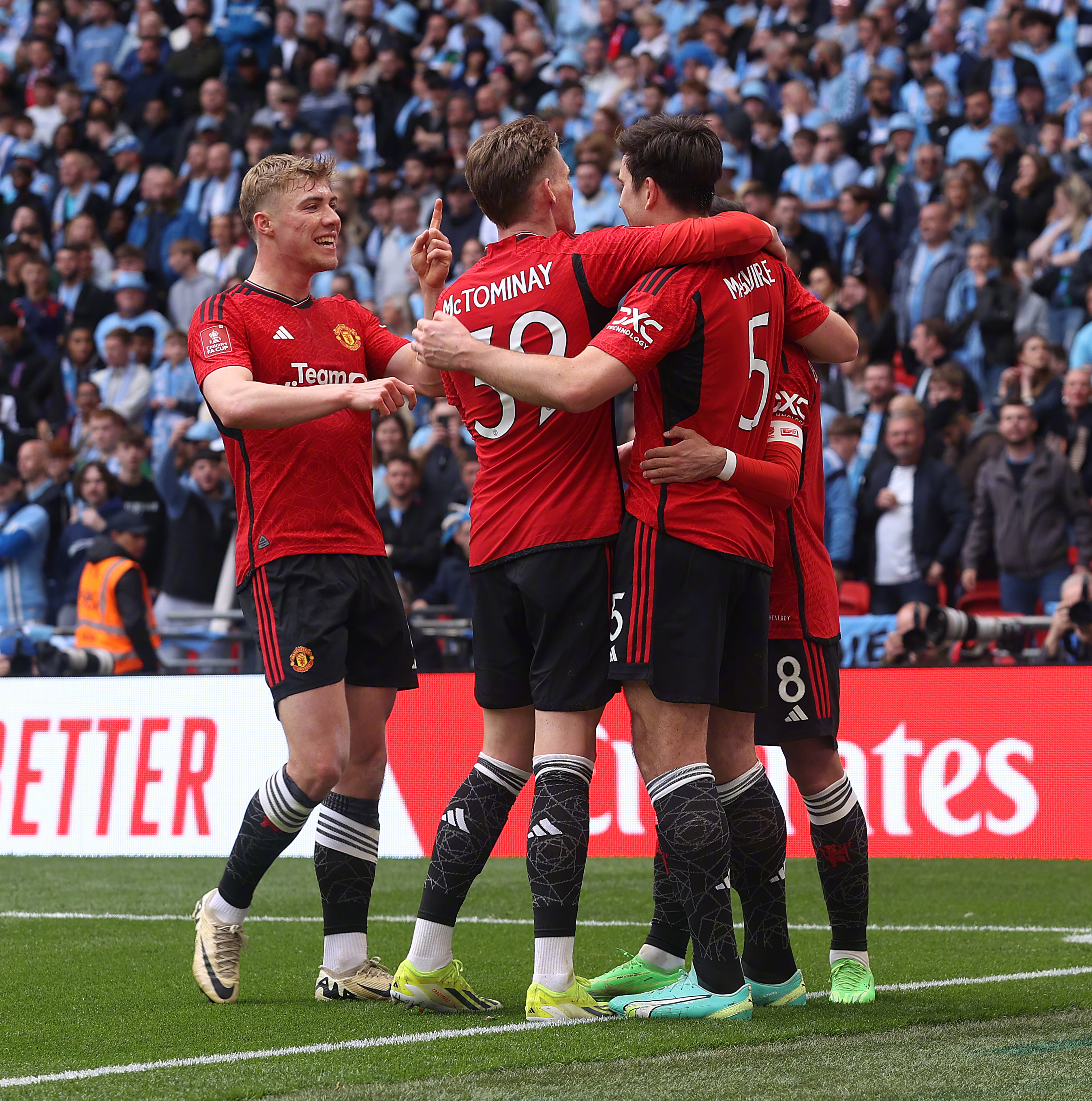 英格兰大胜俄罗斯,晋级欧洲杯半决赛 英格兰大胜俄罗斯,晋级欧洲杯半决赛