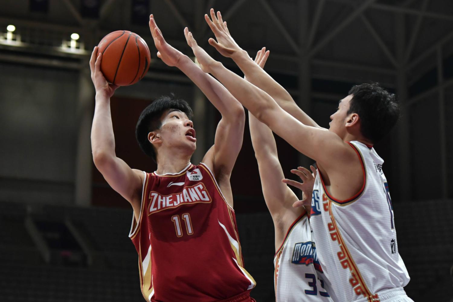浙江男篮大获全胜,继续强势奔赴冠军 浙江男篮大获全胜,继续强势奔赴冠军