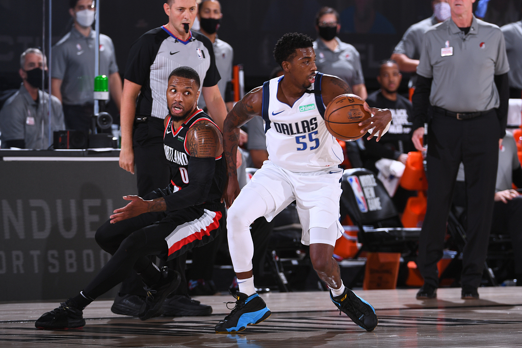 开拓者险胜独行侠，热火不敌的简单介绍