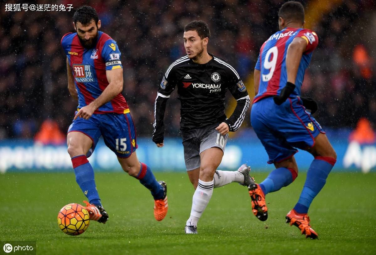 包含狼队客场惨遭埃弗顿横扫,英超前景蒙上阴影的词条 包含狼队客场惨遭埃弗顿横扫,英超前景蒙上阴影的词条