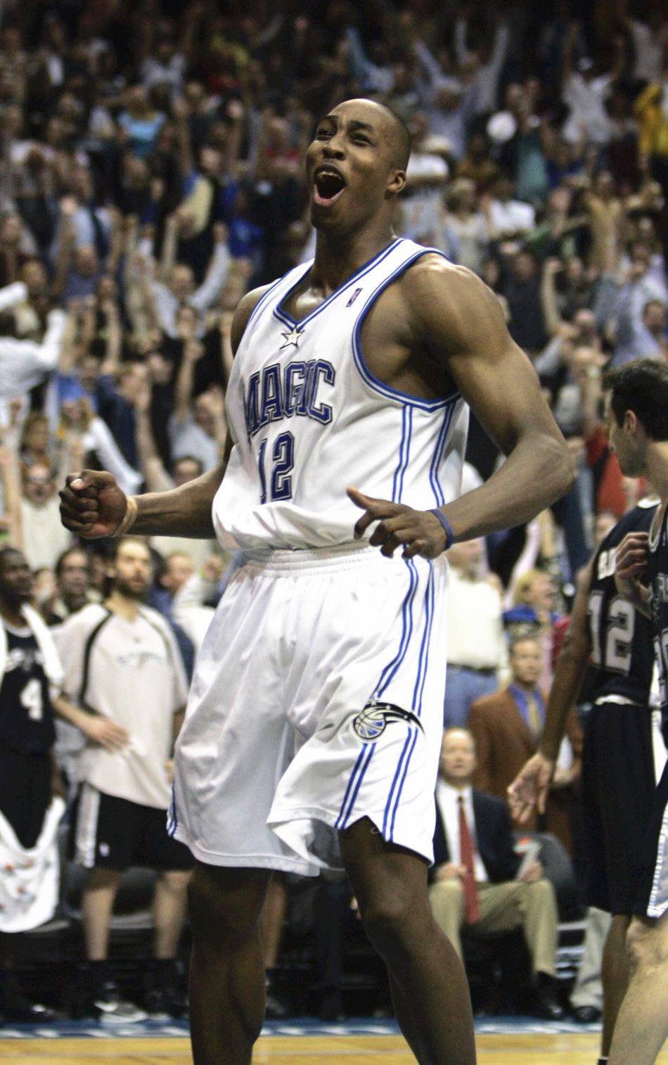 包含霍华德拼尽全力,力挽狂澜,获胜反超的词条 包含霍华德拼尽全力,力挽狂澜,获胜反超的词条