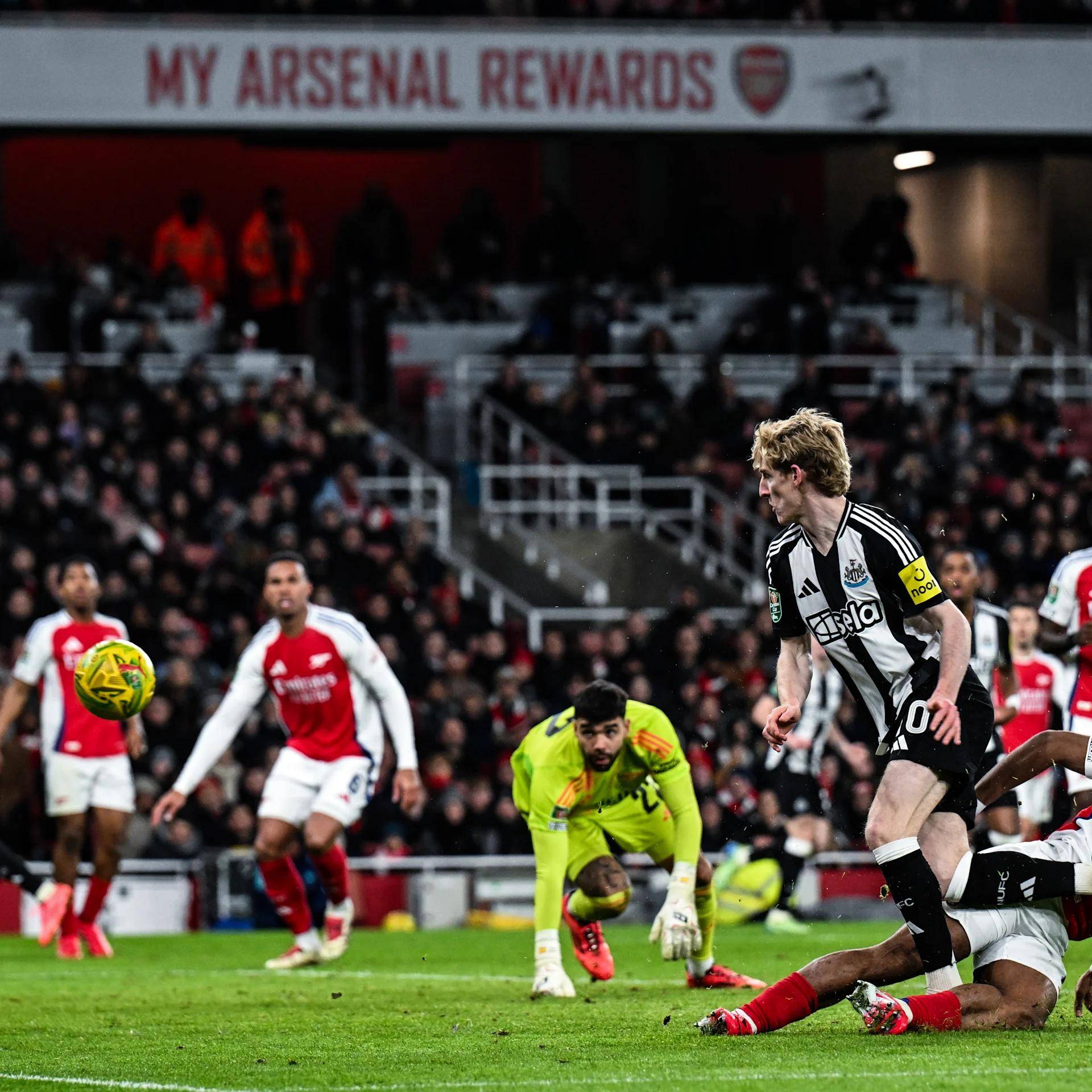 包含纽卡斯尔主场逼平阿森纳,保级希望渺茫的词条 包含纽卡斯尔主场逼平阿森纳,保级希望渺茫的词条