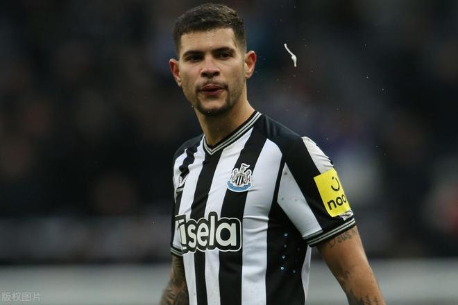 包含纽卡斯尔大获胜利,百尺竿头更进一步的词条 包含纽卡斯尔大获胜利,百尺竿头更进一步的词条