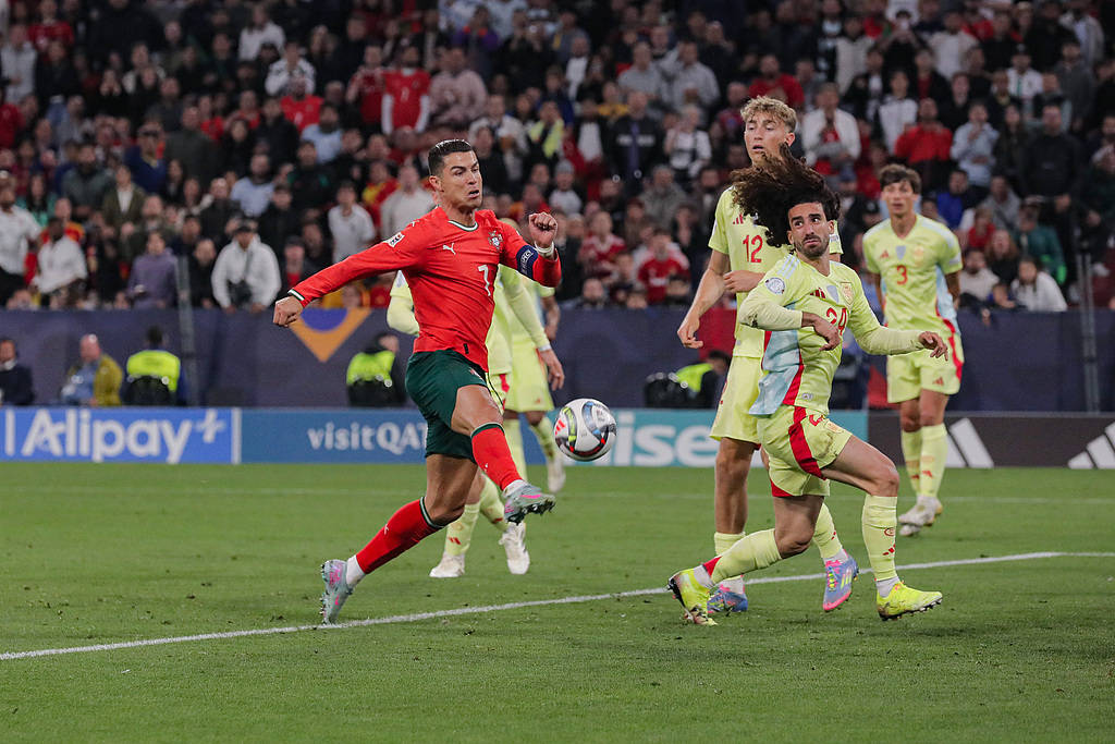 包含葡萄牙联赛新星崛起，突围冲击欧洲舞台的词条