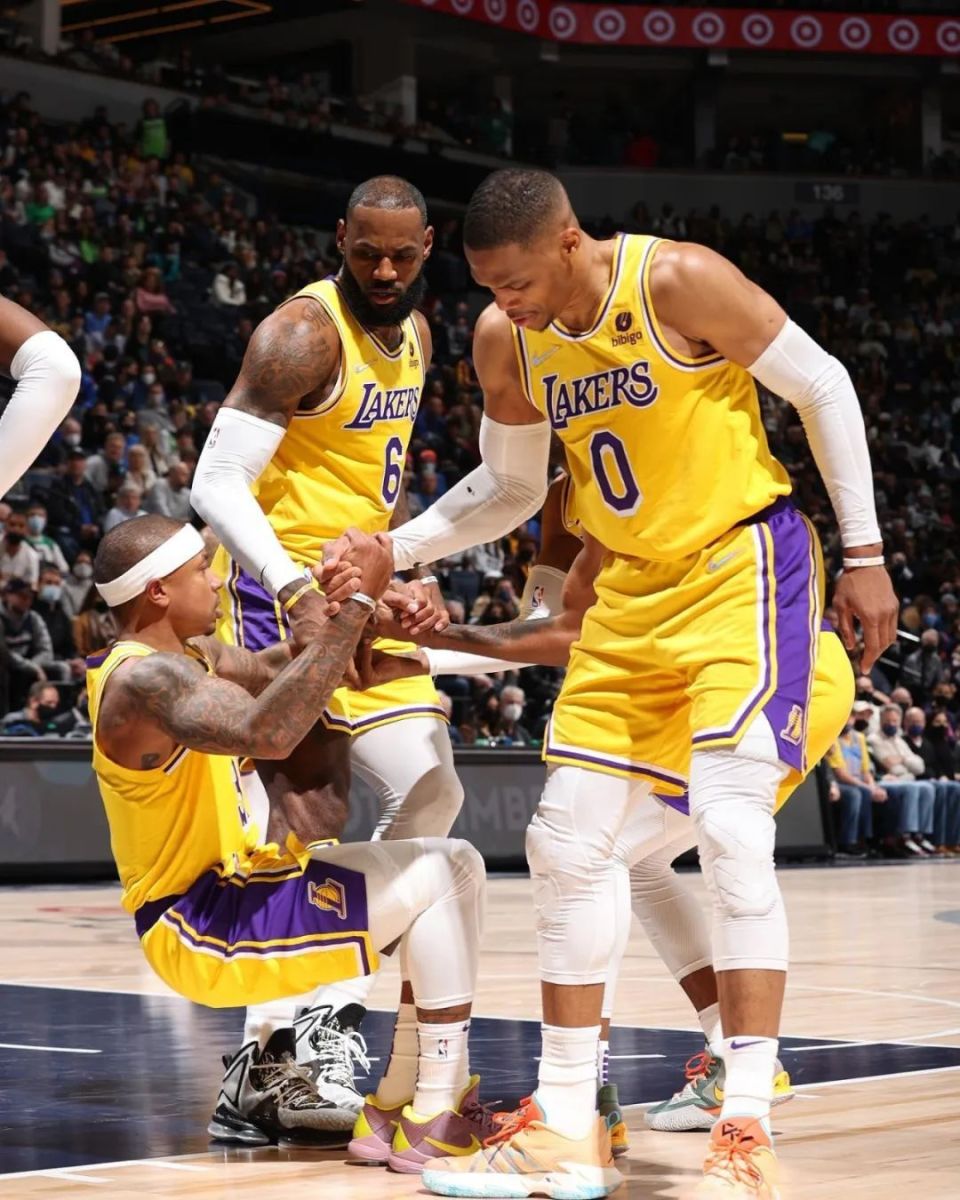 关于欧洲球员托马斯奉献精彩表现,助球队晋级下一轮的信息 关于欧洲球员托马斯奉献精彩表现,助球队晋级下一轮的信息