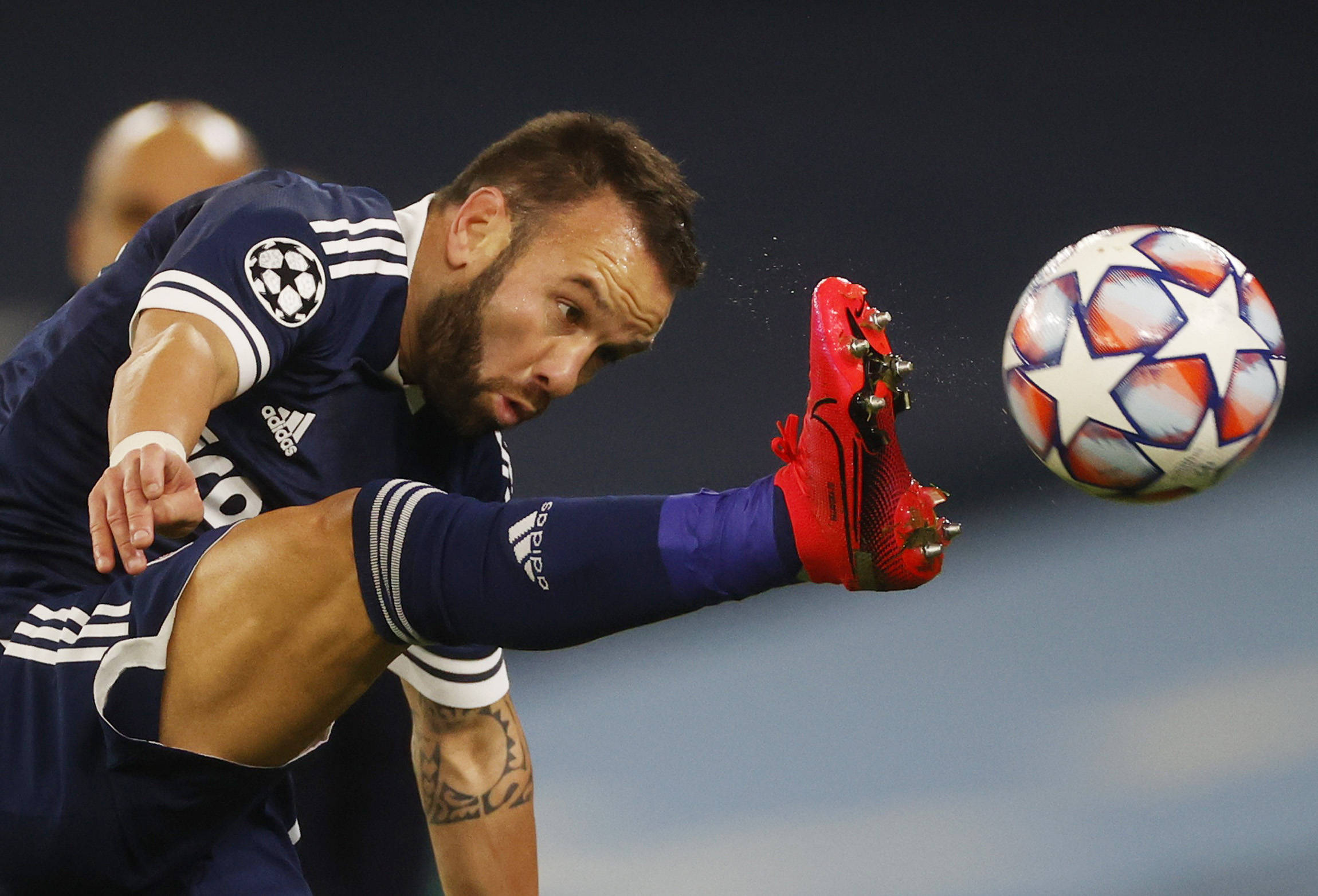 欧预赛焦点对决拉开帷幕,球迷热议不断 欧预赛焦点对决拉开帷幕,球迷热议不断