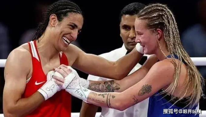 拳击比赛中俄罗斯选手击败对手 拳击比赛中俄罗斯选手击败对手