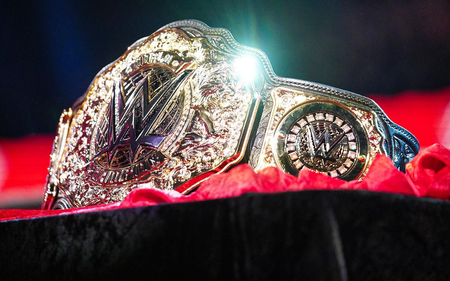 欧洲新秀惊艳亮相,夺取冠军头衔 欧洲新秀惊艳亮相,夺取冠军头衔