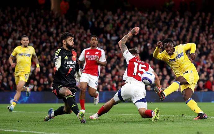 阿森纳主场击败巴黎圣日耳曼