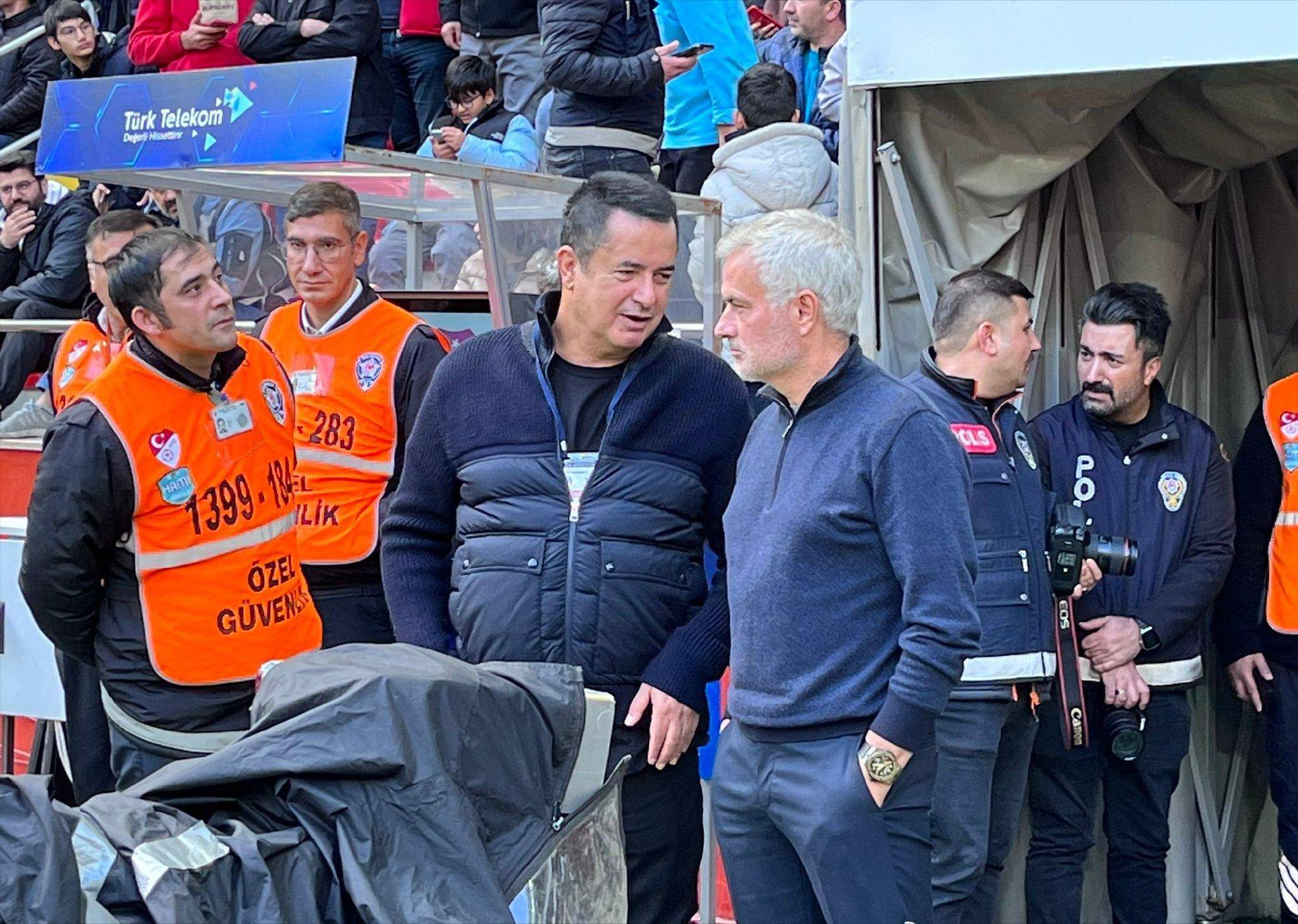 土耳其足球联赛的俱乐部竞争 土耳其足球联赛的俱乐部竞争