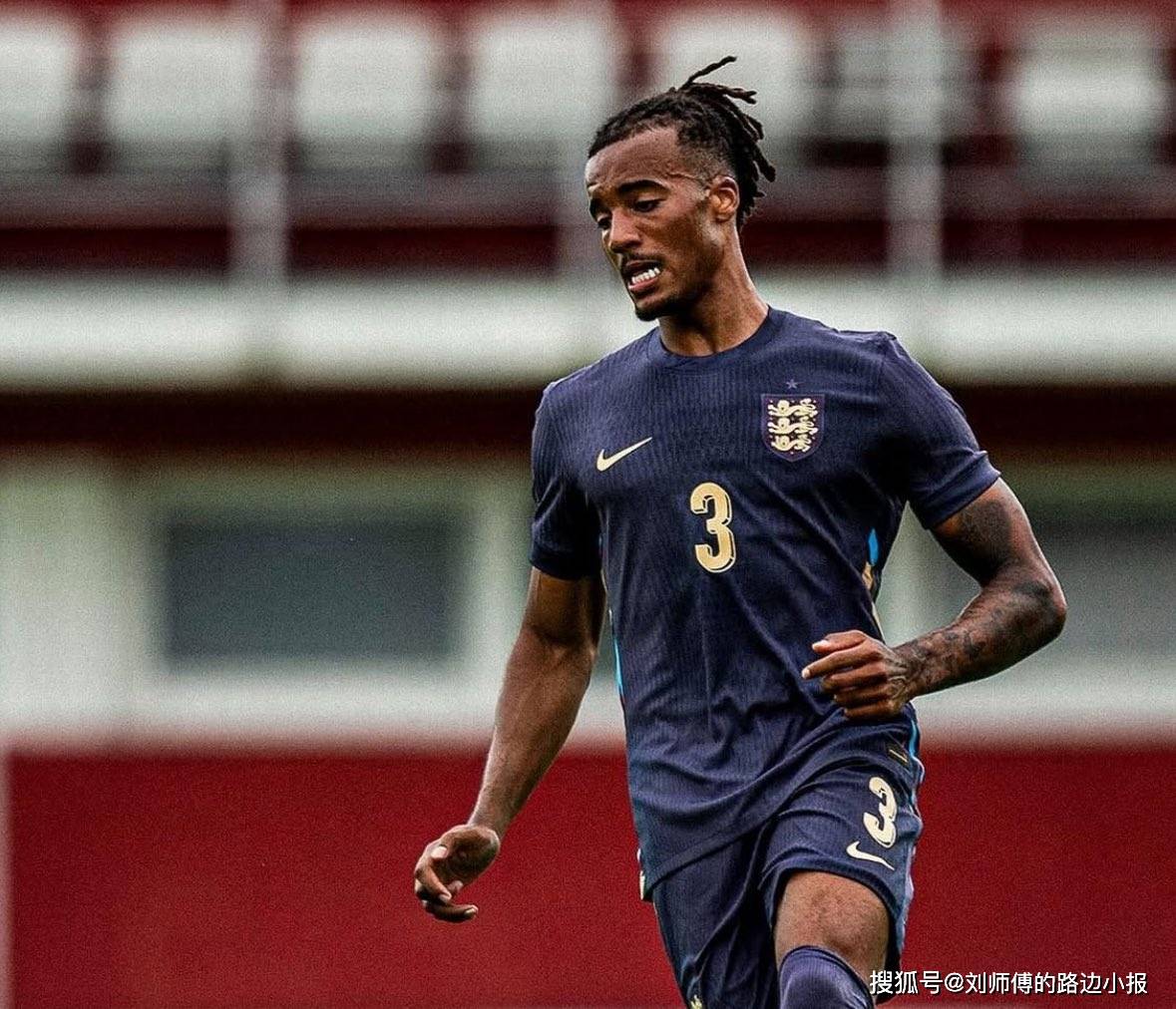 欧洲新星力压群雄，一战成名赢得掌声