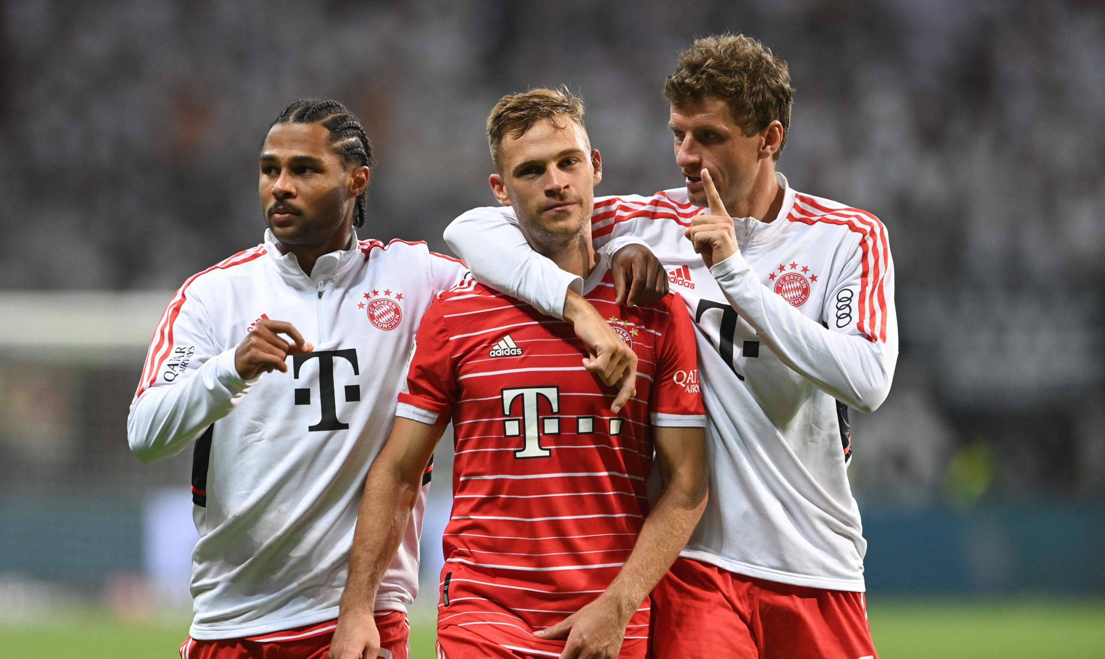 国际级足球交锋引发球迷热议,焦点所在 国际级足球交锋引发球迷热议,焦点所在