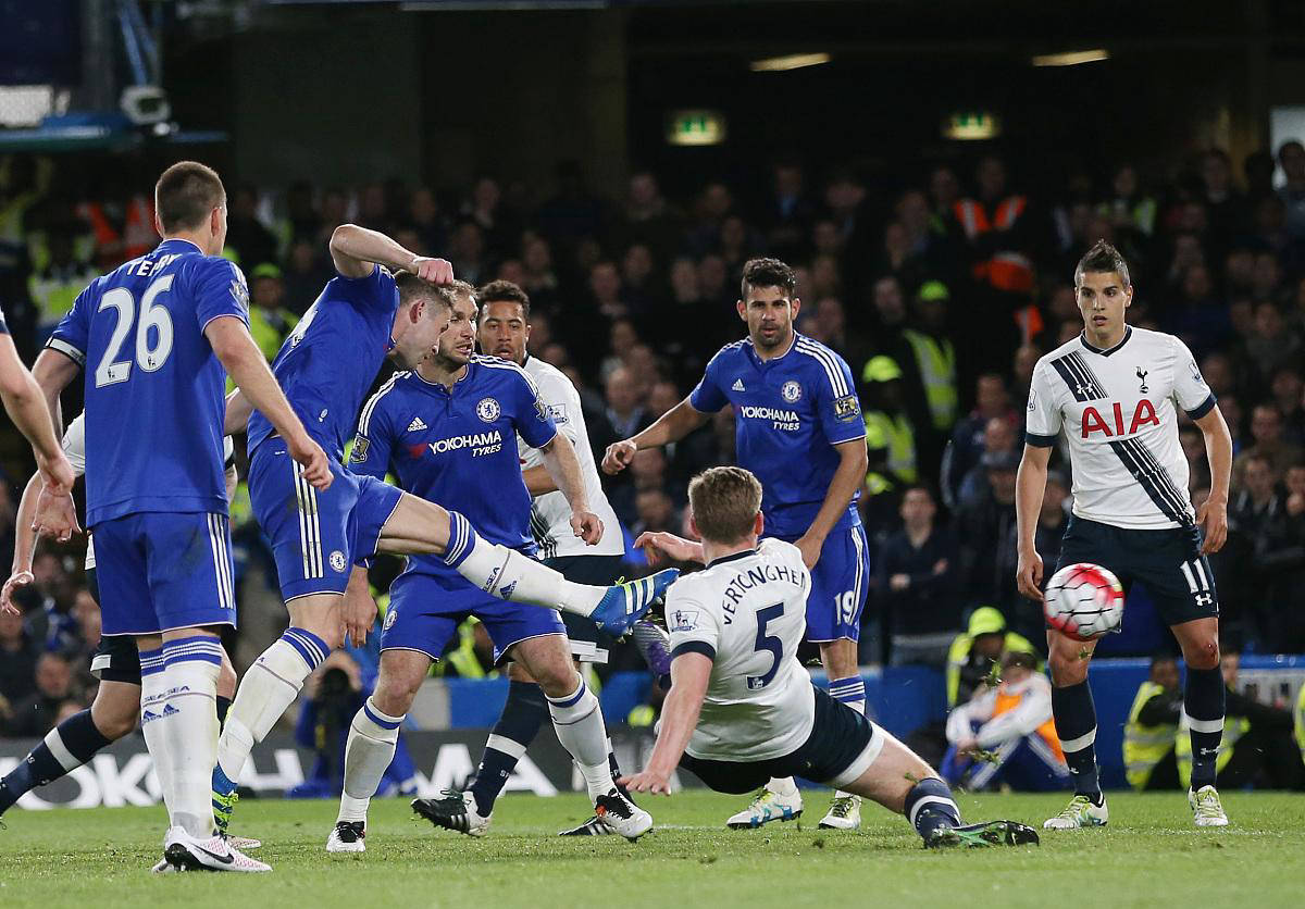 伯恩茅斯客场失利，陷入保级泥潭