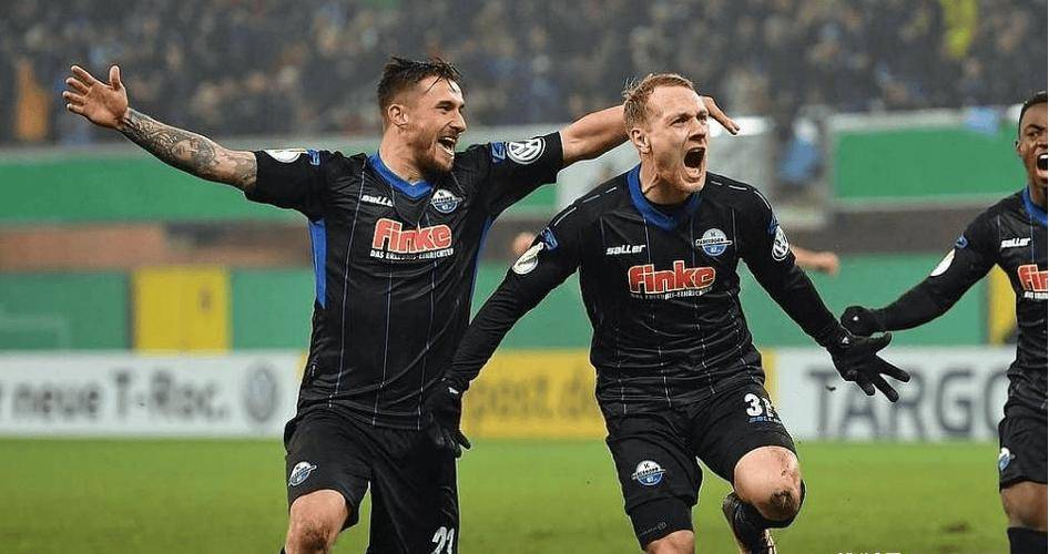 帕德博恩连胜对手，士气高涨