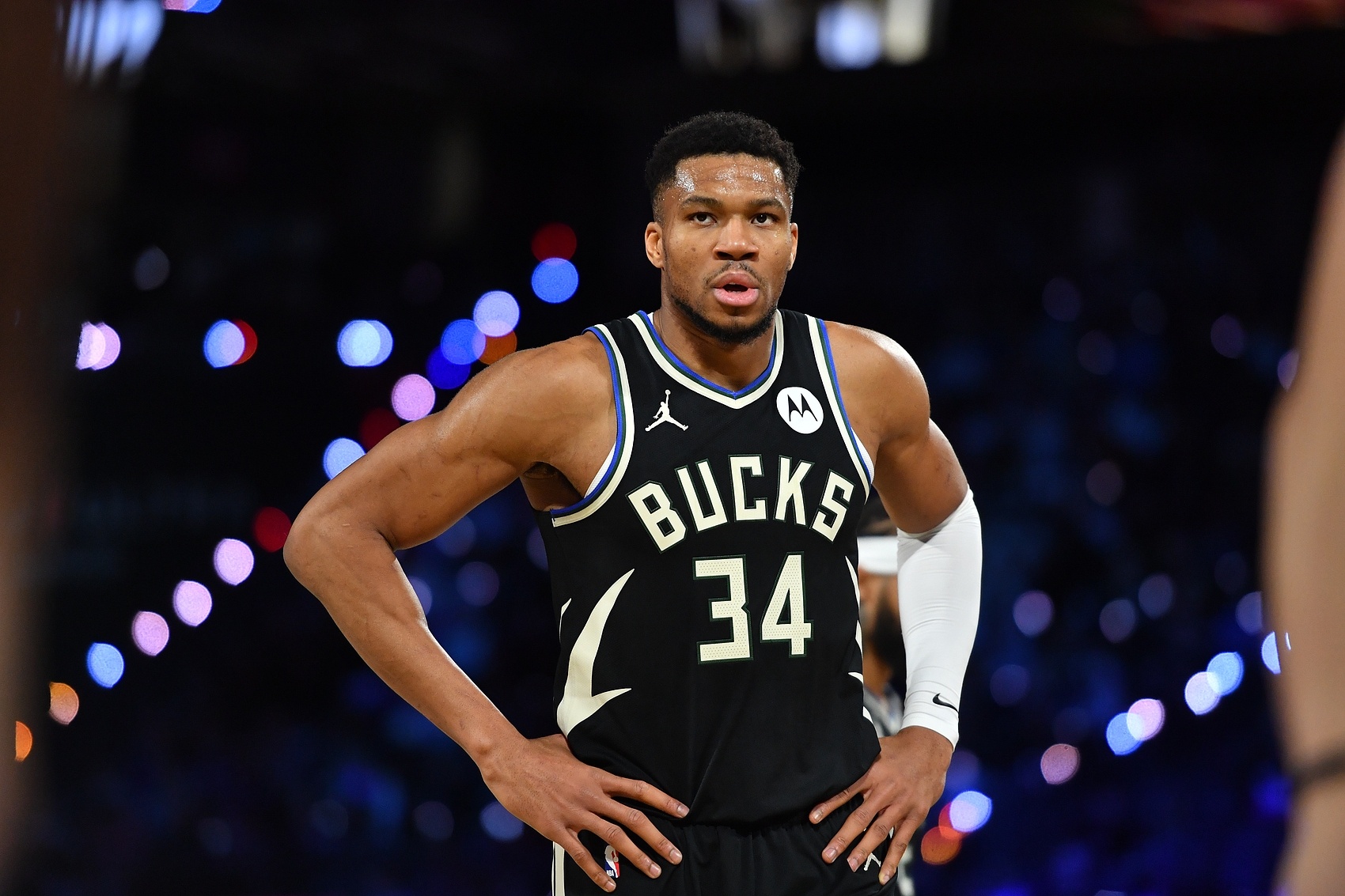 关于雄鹿主场力擒热火,取得七连胜的信息 关于雄鹿主场力擒热火,取得七连胜的信息