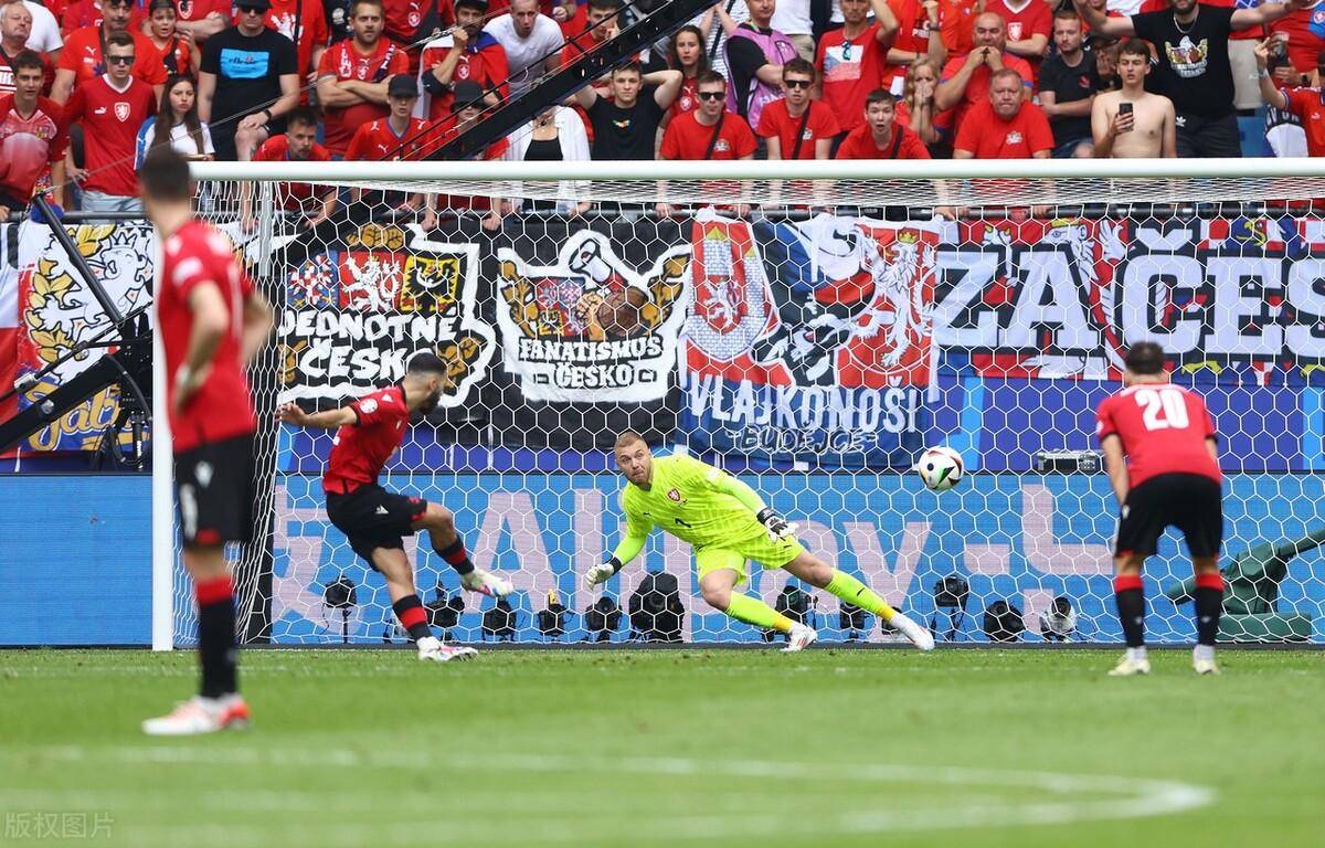 包含捷克国家队近期表现出色,逐渐跻身前列的词条 包含捷克国家队近期表现出色,逐渐跻身前列的词条