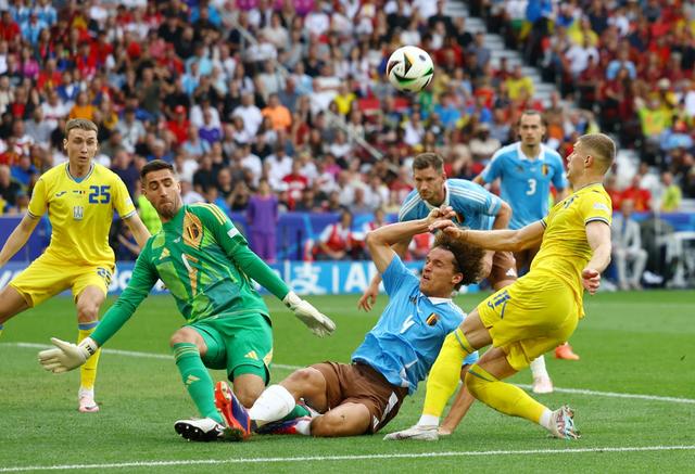 捷克主场战胜斯洛伐克,夺得欧洲杯小组头名的简单介绍 捷克主场战胜斯洛伐克,夺得欧洲杯小组头名的简单介绍