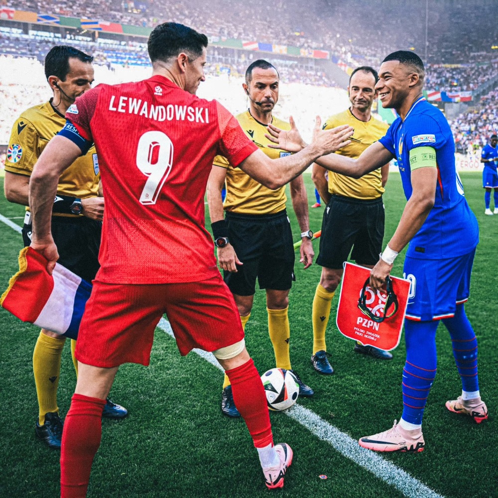 法国球员姆巴佩爆冷受伤！或将缺席欧洲杯决赛