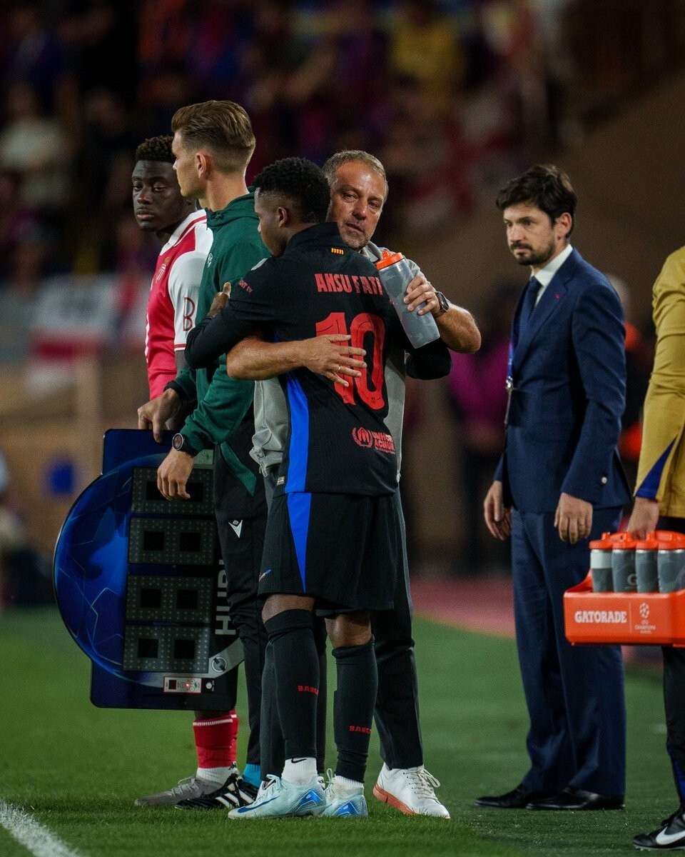 巴萨小将法蒂入选西班牙国家队,将参加国家队集训 巴萨小将法蒂入选西班牙国家队,将参加国家队集训