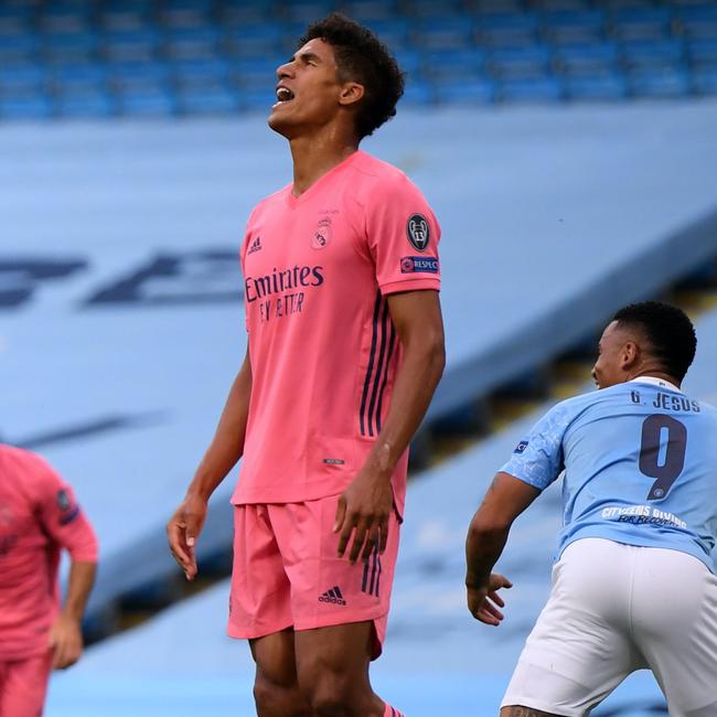 欧冠:皇马零射门仍被尤文逆转瓦拉内连失2球 欧冠:皇马零射门仍被尤文逆转瓦拉内连失2球