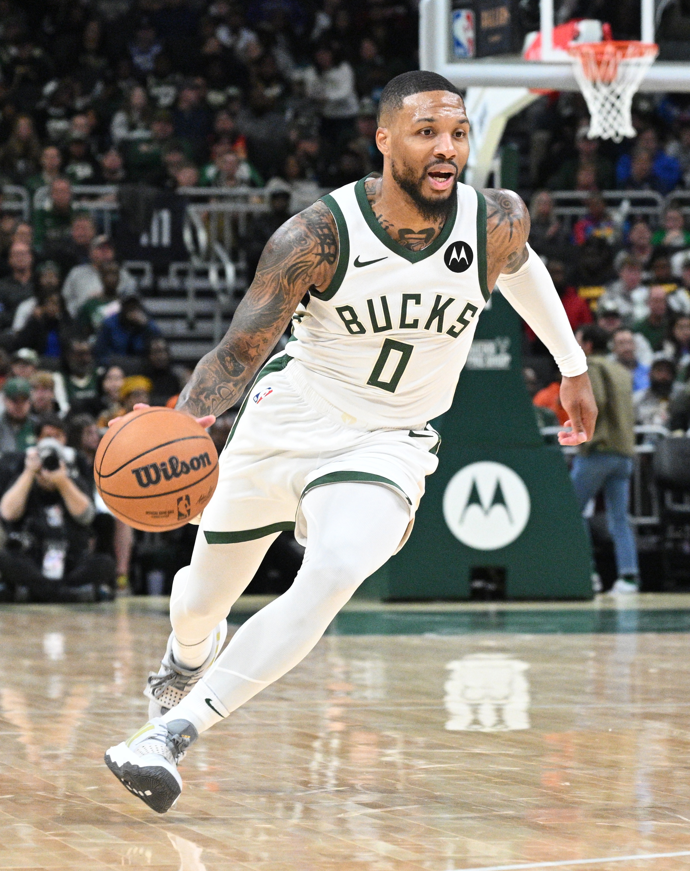 灰熊逆转雄鹿,豪取四连胜 灰熊逆转雄鹿,豪取四连胜