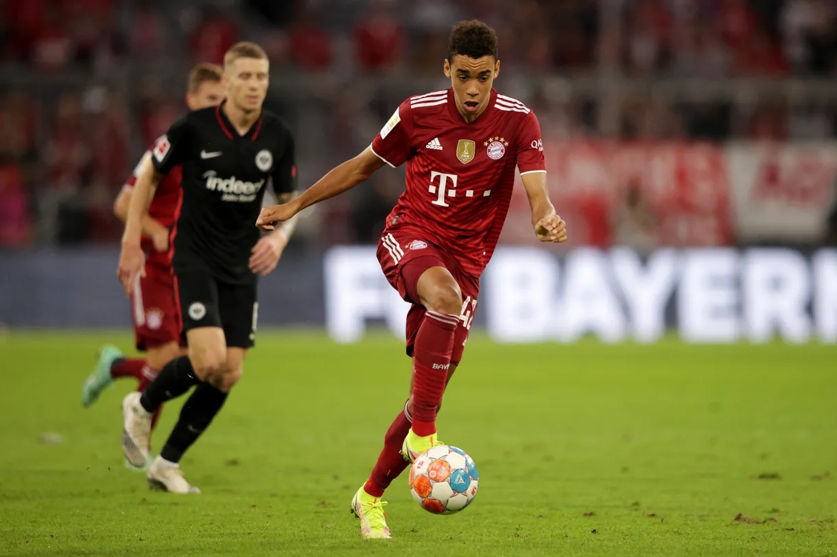 拜仁慕尼黑在德甲比赛中击败勒沃库森 拜仁慕尼黑在德甲比赛中击败勒沃库森