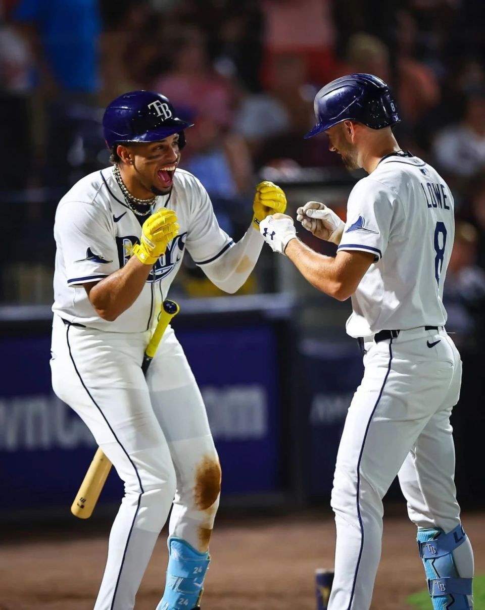 快攻火力强劲,带领球队击败竞争对手 快攻火力强劲,带领球队击败竞争对手