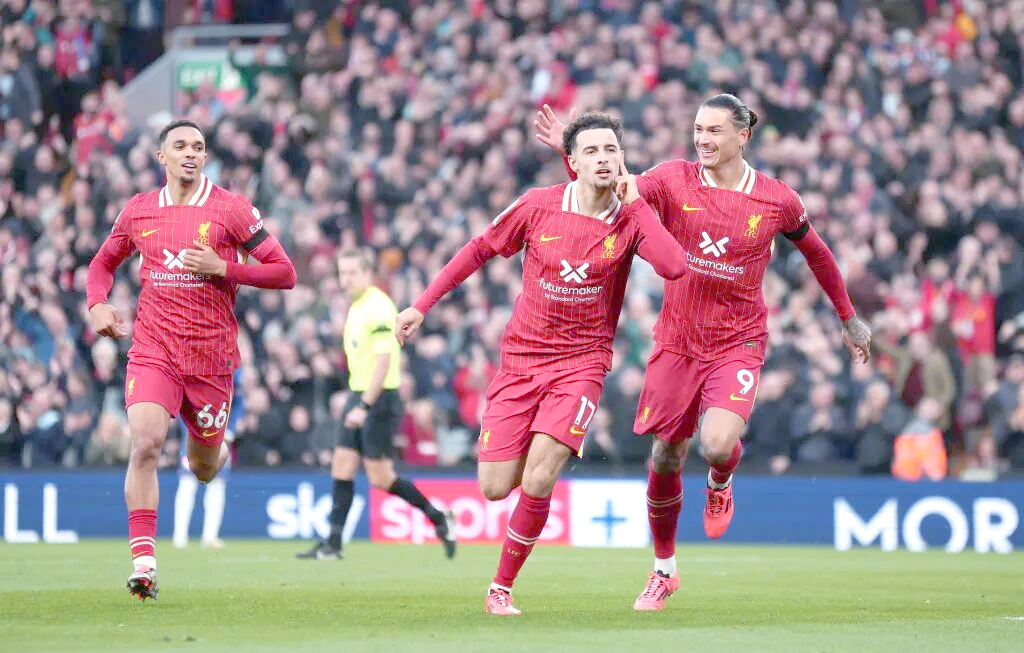 爱游戏官网-利物浦球星遭遇伤病困扰，未来恐难复出的简单介绍