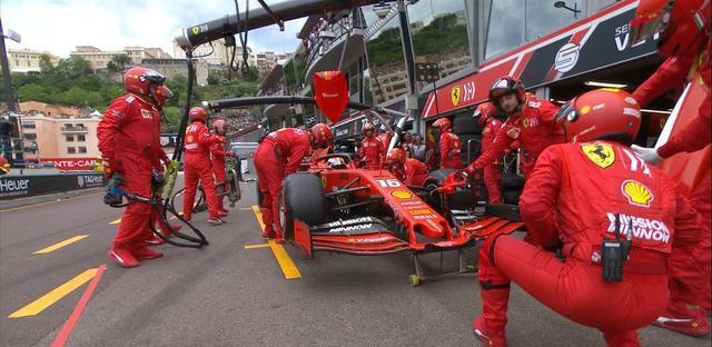 包含梅赛德斯鏖战阿斯顿马丁,塞恩斯带队取胜的词条 包含梅赛德斯鏖战阿斯顿马丁,塞恩斯带队取胜的词条
